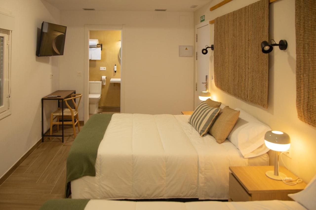 Hotel Los Alamos Boutique Plasencia Bagian luar foto